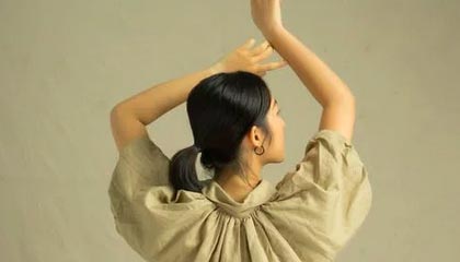 开云体育官方-【实话石说】总决赛首战失利 马刺需尽快调整